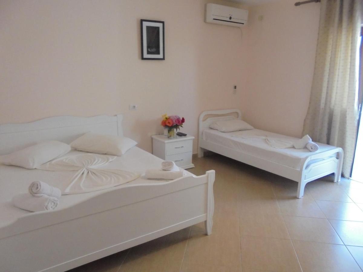 Zacaj Hotel Ksamil Luaran gambar