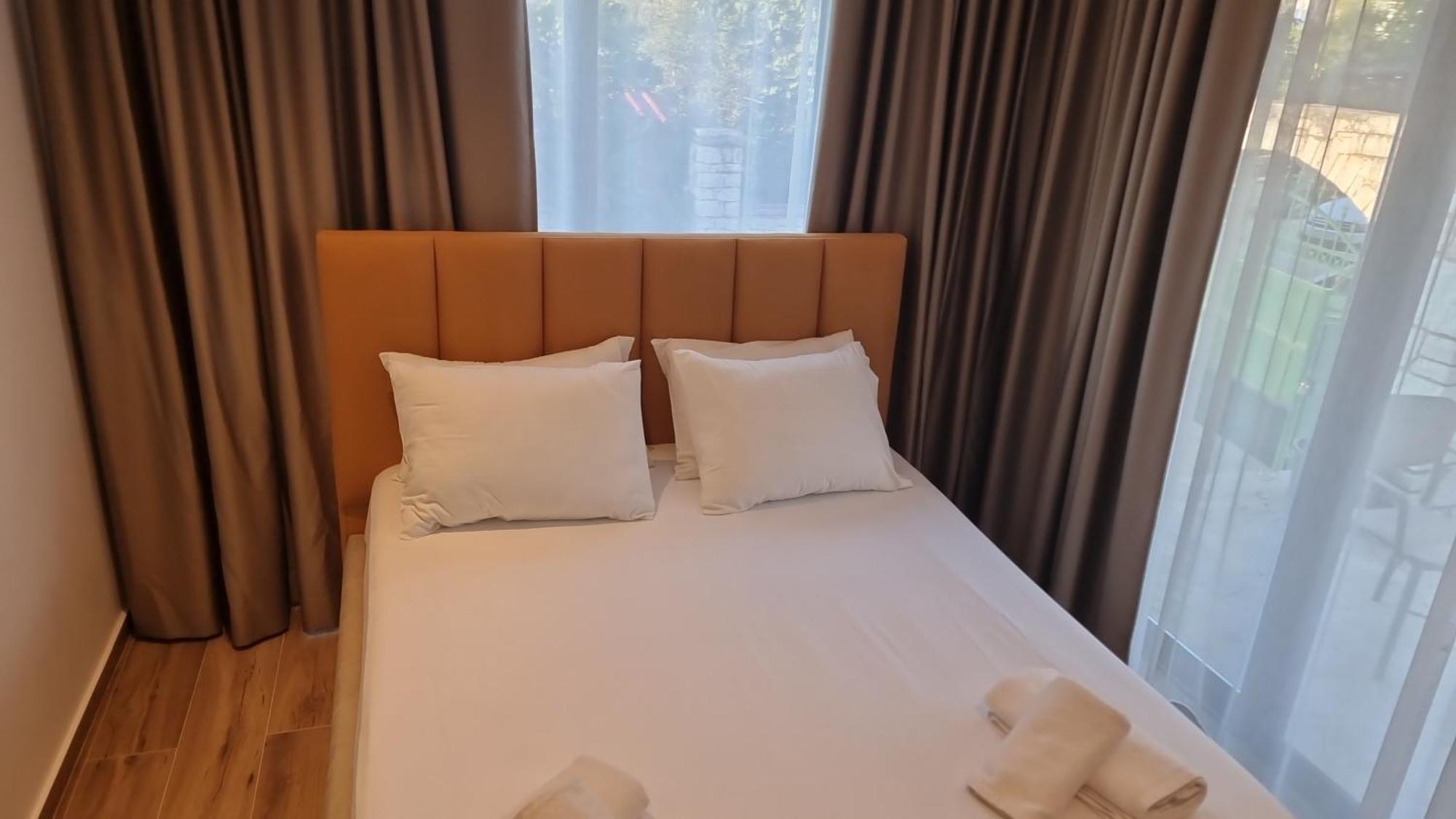 Zacaj Hotel Ksamil Luaran gambar