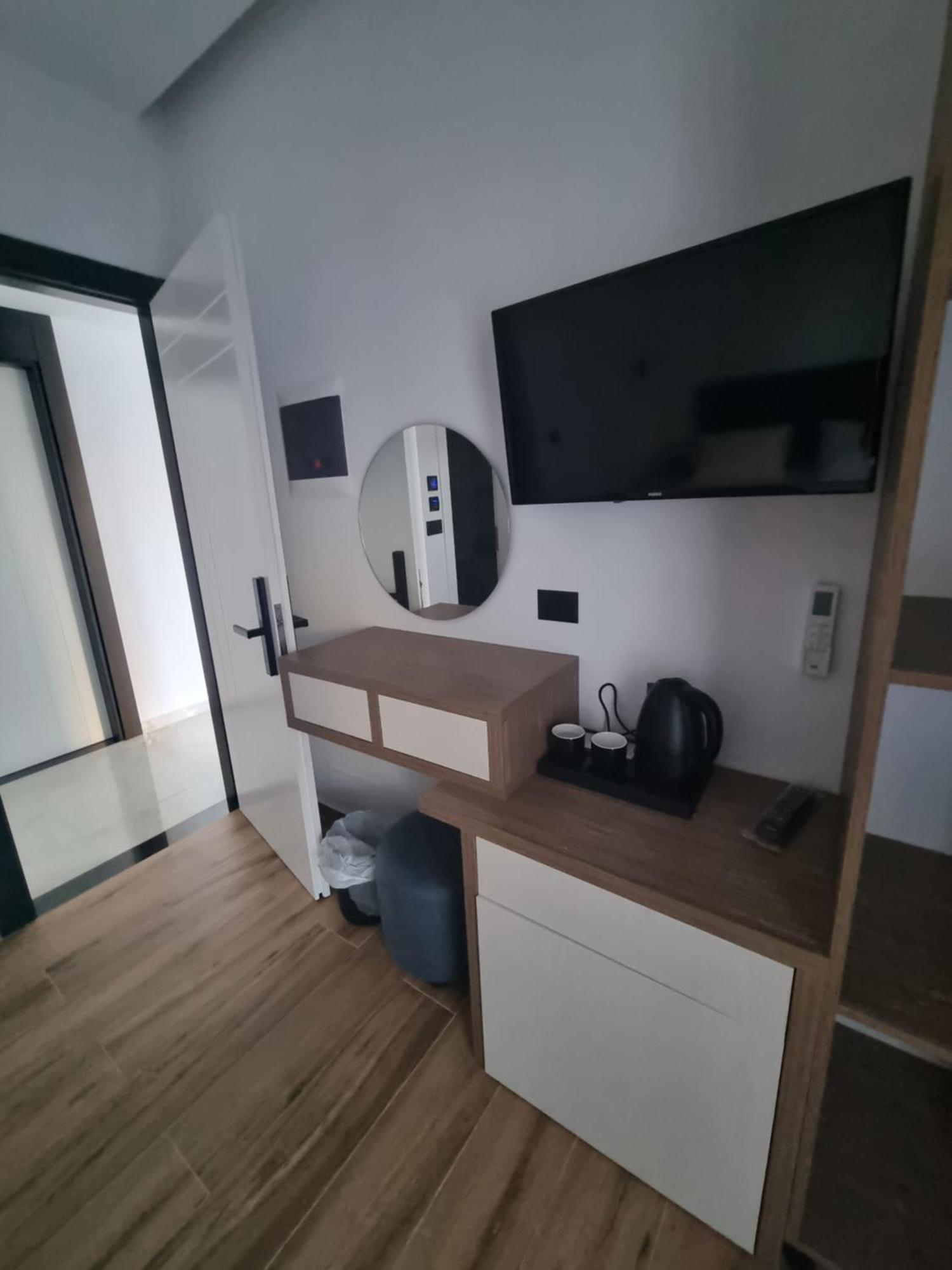 Zacaj Hotel Ksamil Luaran gambar