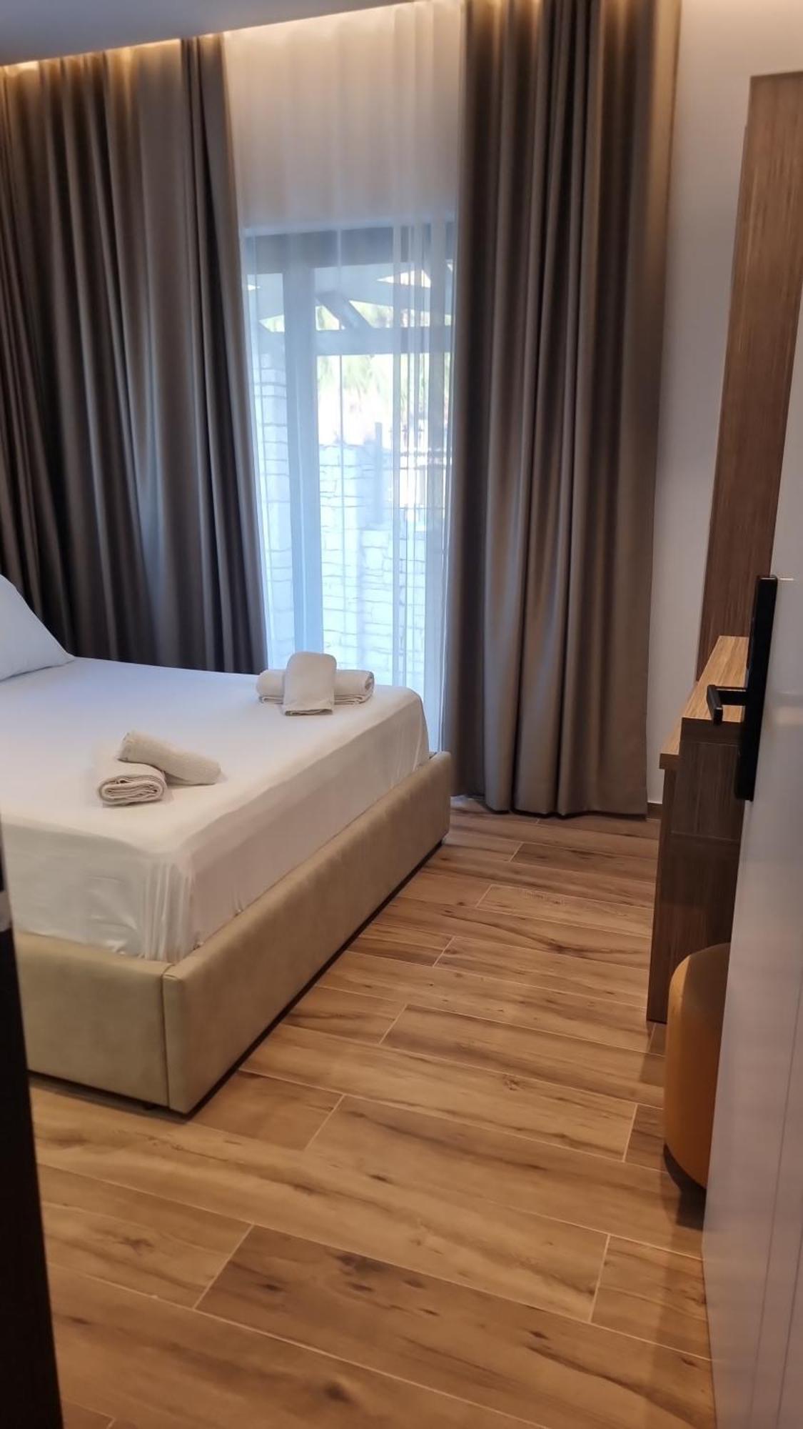 Zacaj Hotel Ksamil Luaran gambar